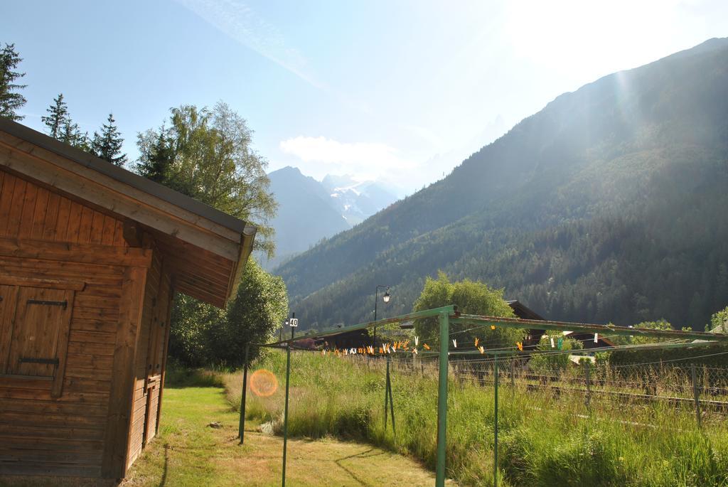 Fleur Des Neiges Albergue Chamonix Mont Blanc Exterior foto